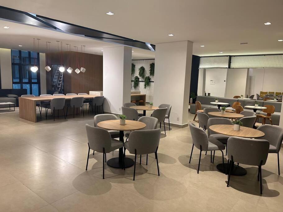 Apartamento Apto Lindo Em Frente Metro Luz São Paulo